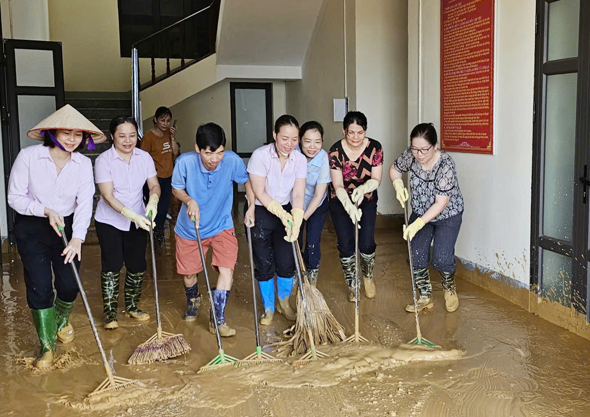 Tín dụng chính sách tiếp sức nông dân Yên Bái vượt qua bão lũ, sớm khôi phục sản xuất - Ảnh 3.