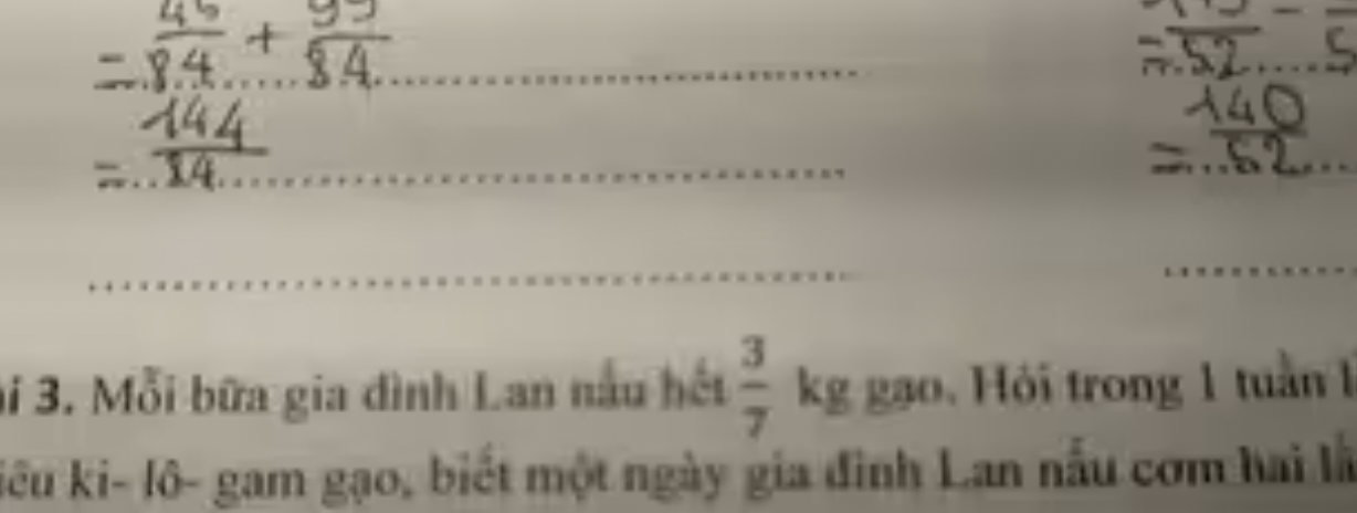 Bài toán tiểu học khiến phụ huynh hốt hoảng: "Mỗi bữa gia đình Lan nấu hết 15kg gạo" - Ảnh 2.