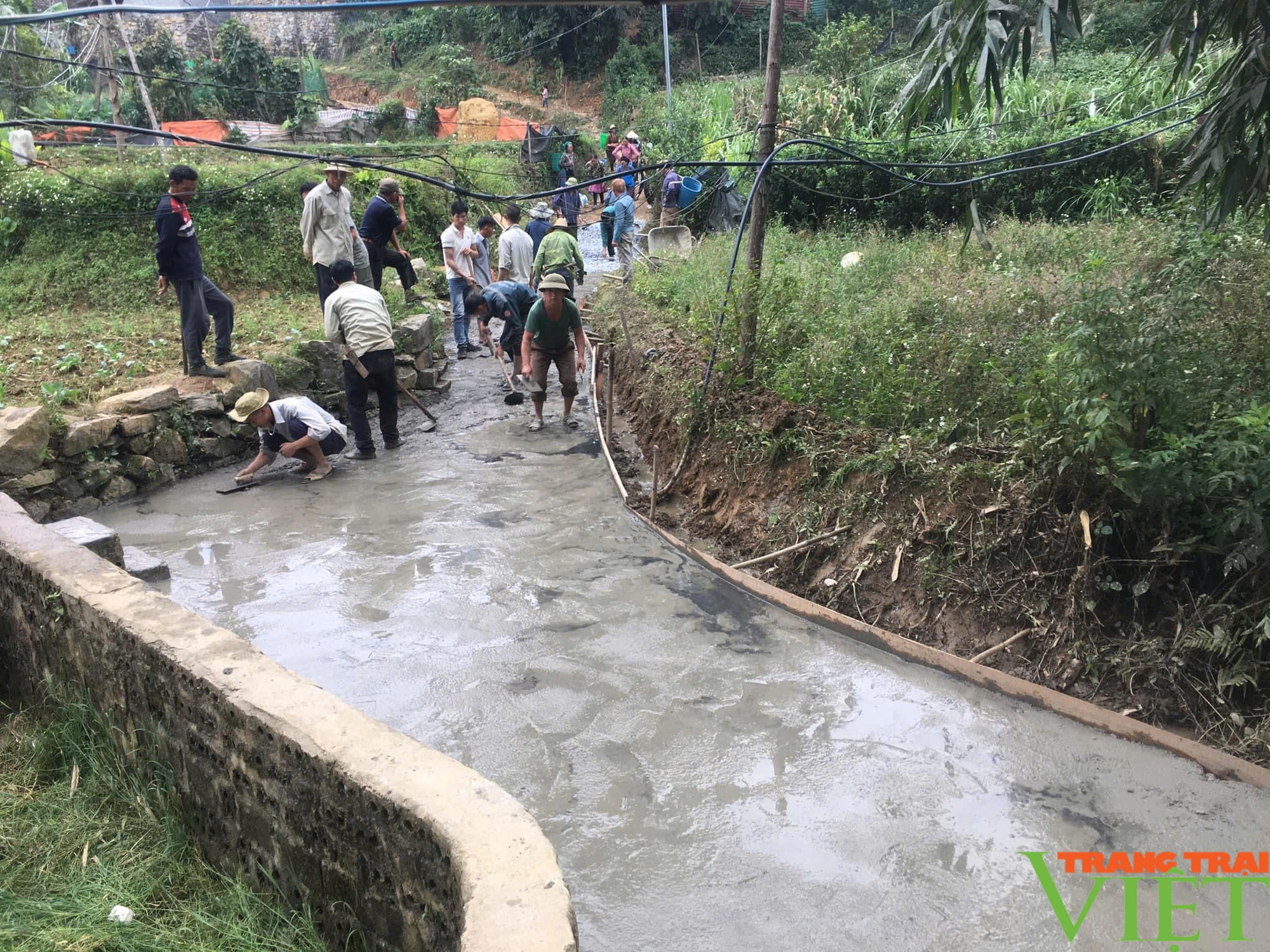 Mường Khương: Phát huy vai trò của Bí thư Chi bộ thôn trong xây dựng nếp sống văn hoá, nông thôn mới - Ảnh 4.