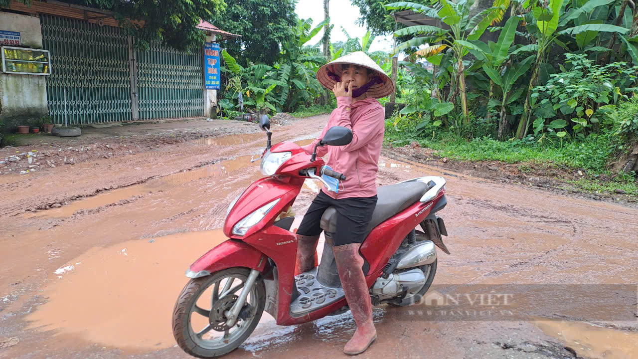 Thái Nguyên: Dân khốn khổ vì đường giao thông xuống cấp trầm trọng, xuất hiện nhiều thùng vũng, ổ gà- Ảnh 3.