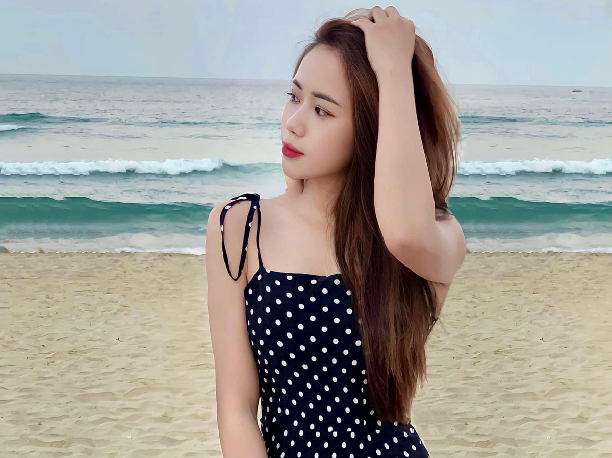 Nàng WAGs xinh đẹp khiến sao trẻ Hà Nội FC “vượt” 1.700km- Ảnh 8.