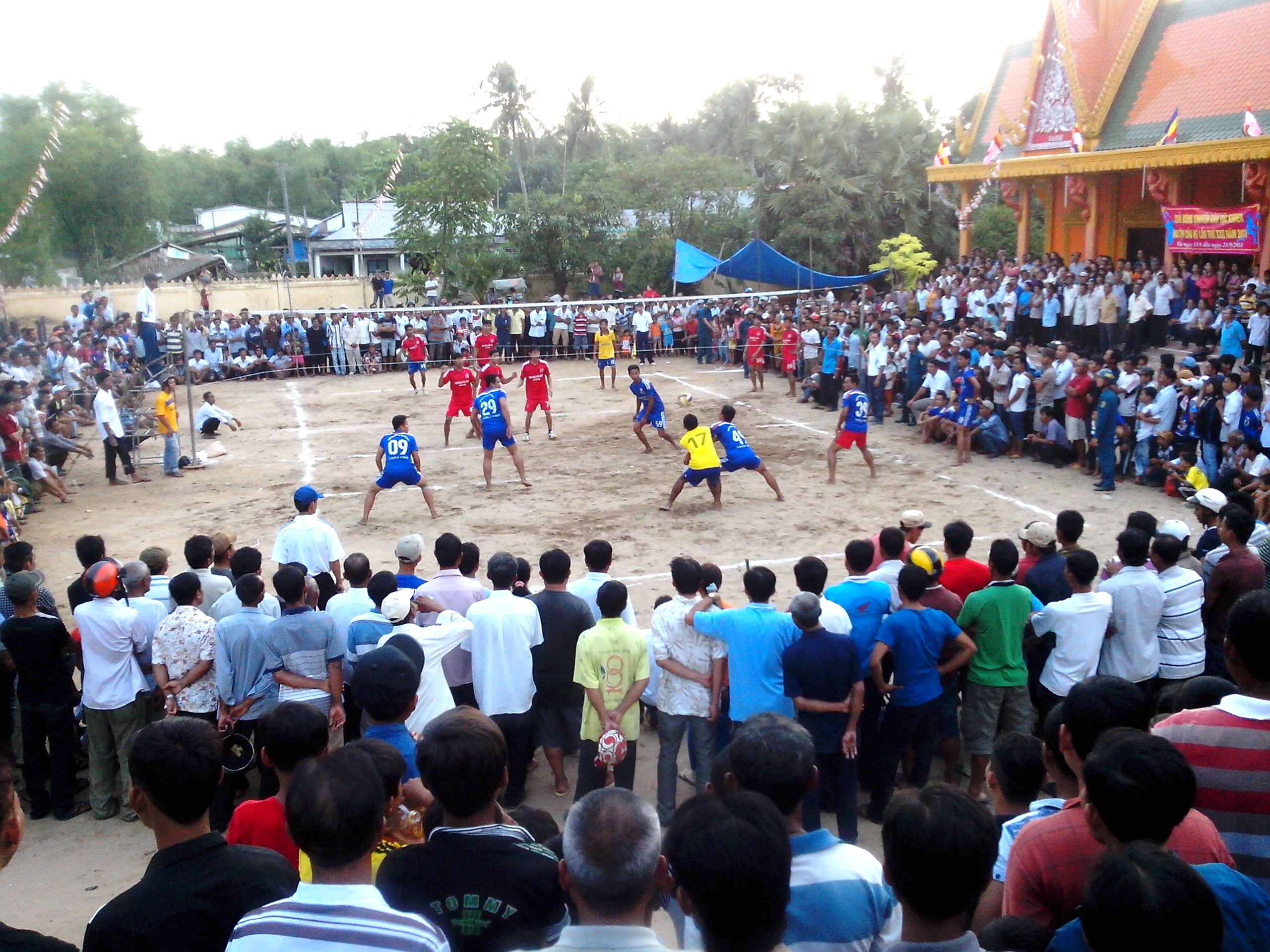 Trà Vinh: Bảo tồn, phát huy giá trị văn hóa truyền thống các dân tộc thiểu số gắn với phát triển du lịch - Ảnh 2.