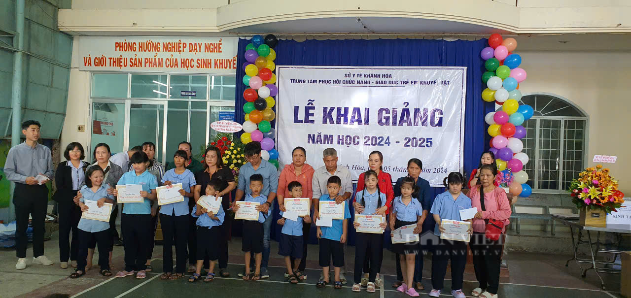 Ngôi trường "đặc biệt" ở Khánh Hòa khai giảng năm học mới- Ảnh 5.