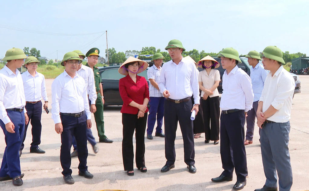 Bão số 3 mạnh lên thành siêu bão, Quảng Ninh hối hả lên phương án ứng phó - Ảnh 1.