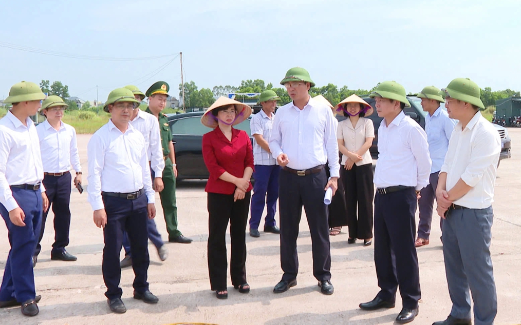 Tạm ngừng cấp phép cho các phương tiện ra khơi, lưu trú trên biển Quảng Ninh do bão số 3 Yagi  - Ảnh 2.