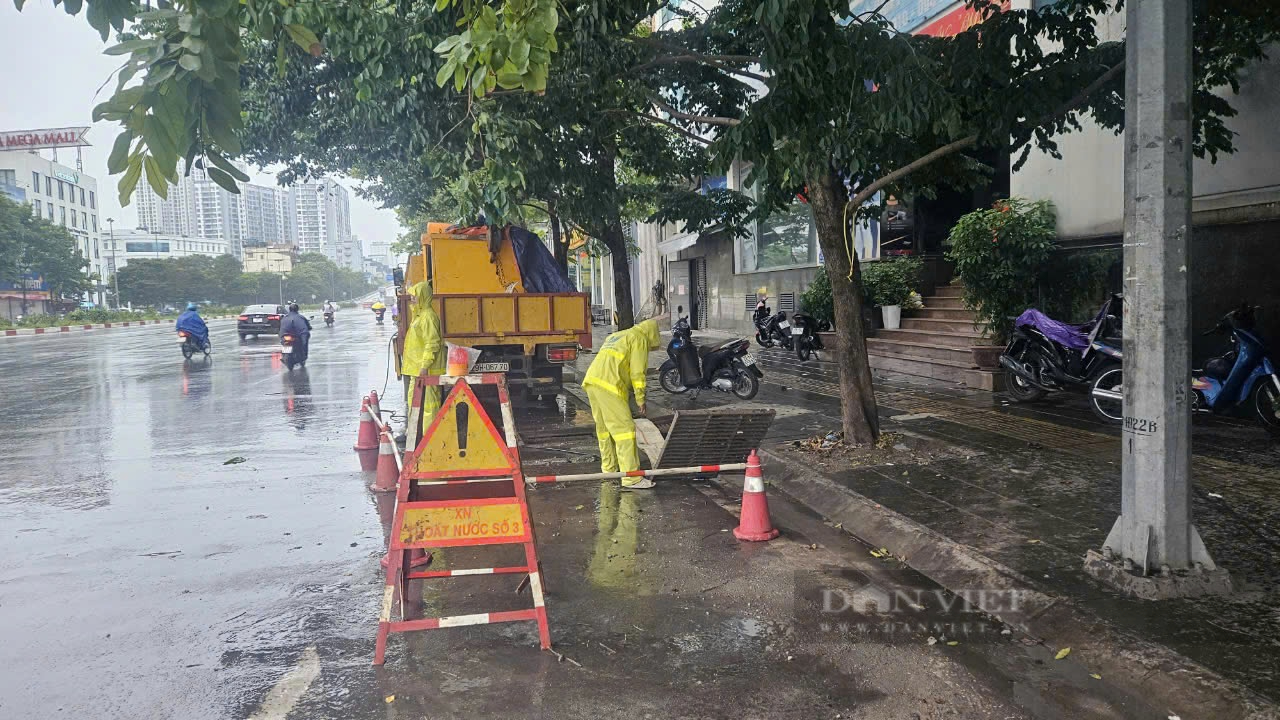 Cập nhật bão Yagi ngày 7/9: Hải Phòng, Quảng Ninh mất điện diện rộng khi bão đổ bộ vào - Ảnh 28.