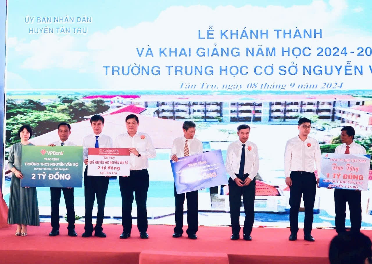 Khánh thành Trường THCS Nguyễn Văn Bộ: Nơi tri ân anh hùng, khơi dậy tinh thần hiếu học