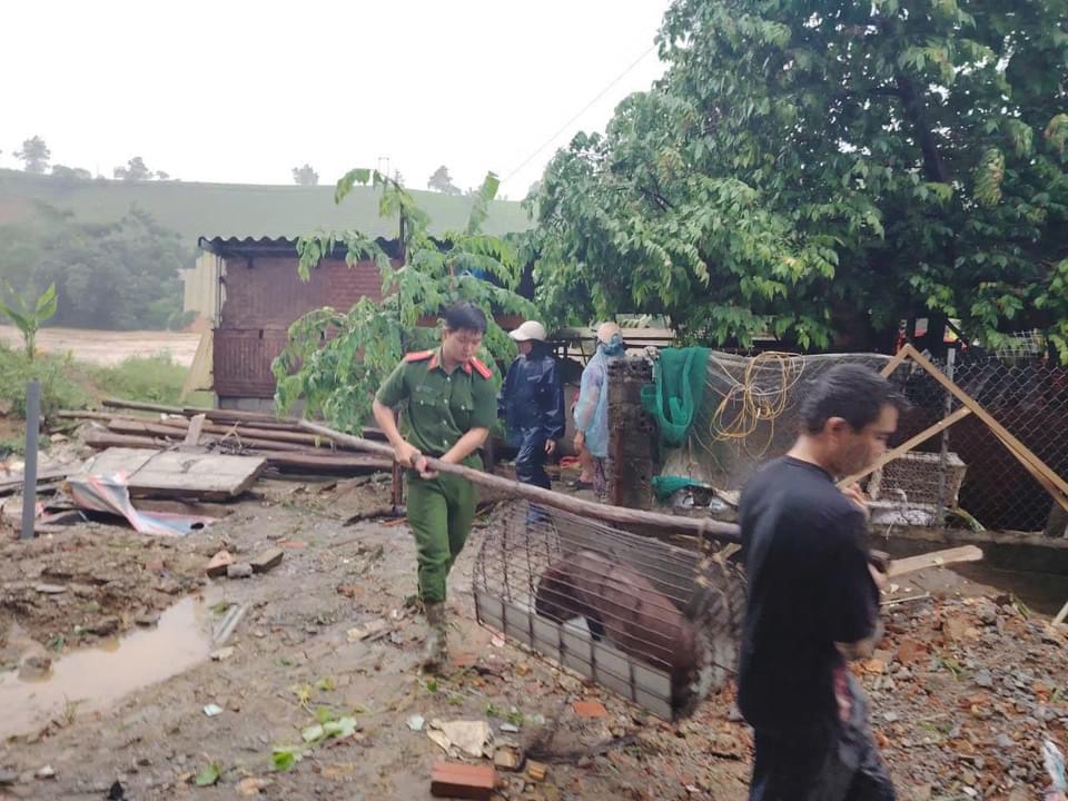 Phú Thọ ra báo động 3 sông Bứa, dồn sức dồn lực khắc phục hậu quả bão số 3 - Ảnh 4.