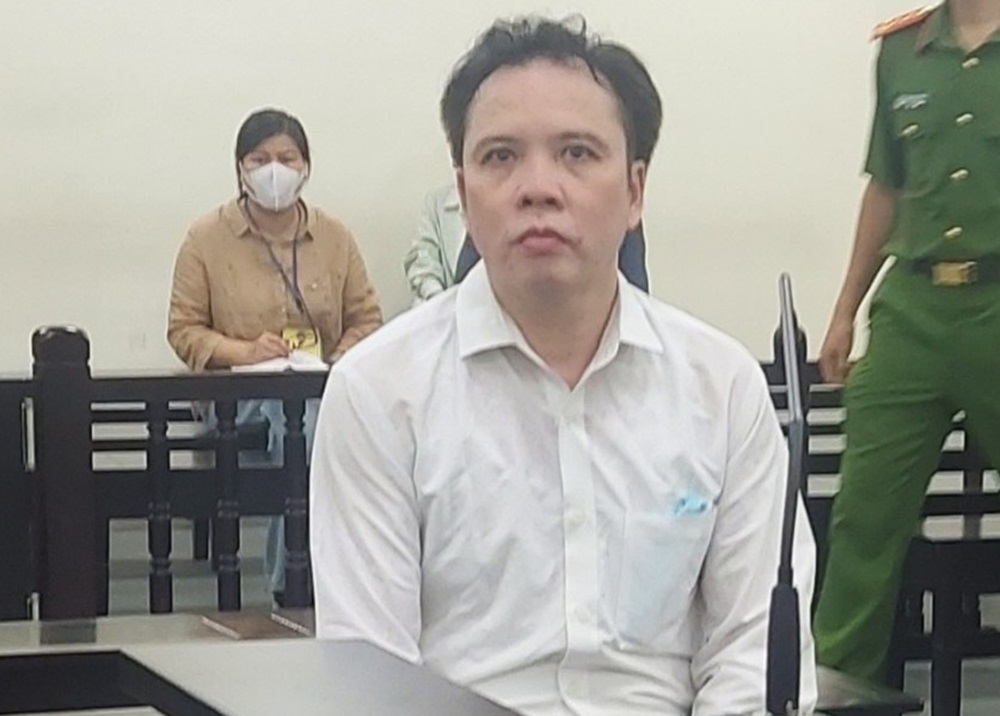 Tuyên án lúc 21h, tòa phạt cựu Vụ trưởng tù chung thân vì lừa đảo Chủ tịch Tân Hoàng Minh- Ảnh 1.