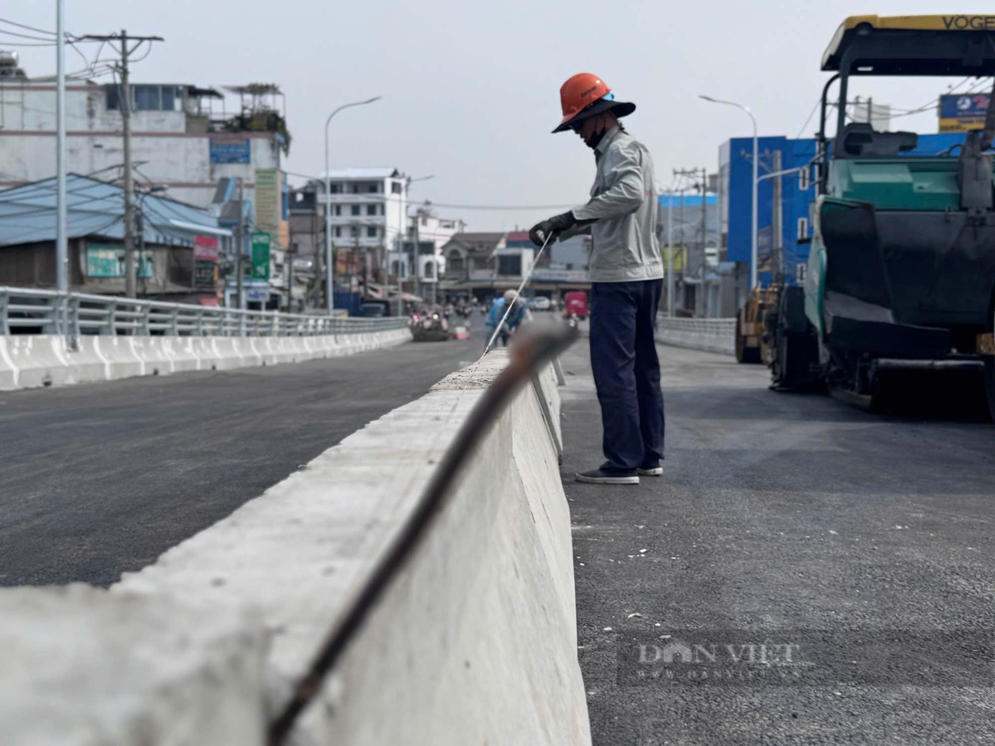 Hết vướng, cầu trăm tỷ ở cửa ngõ phía Tây TP.HCM hiện thế nào?- Ảnh 2.