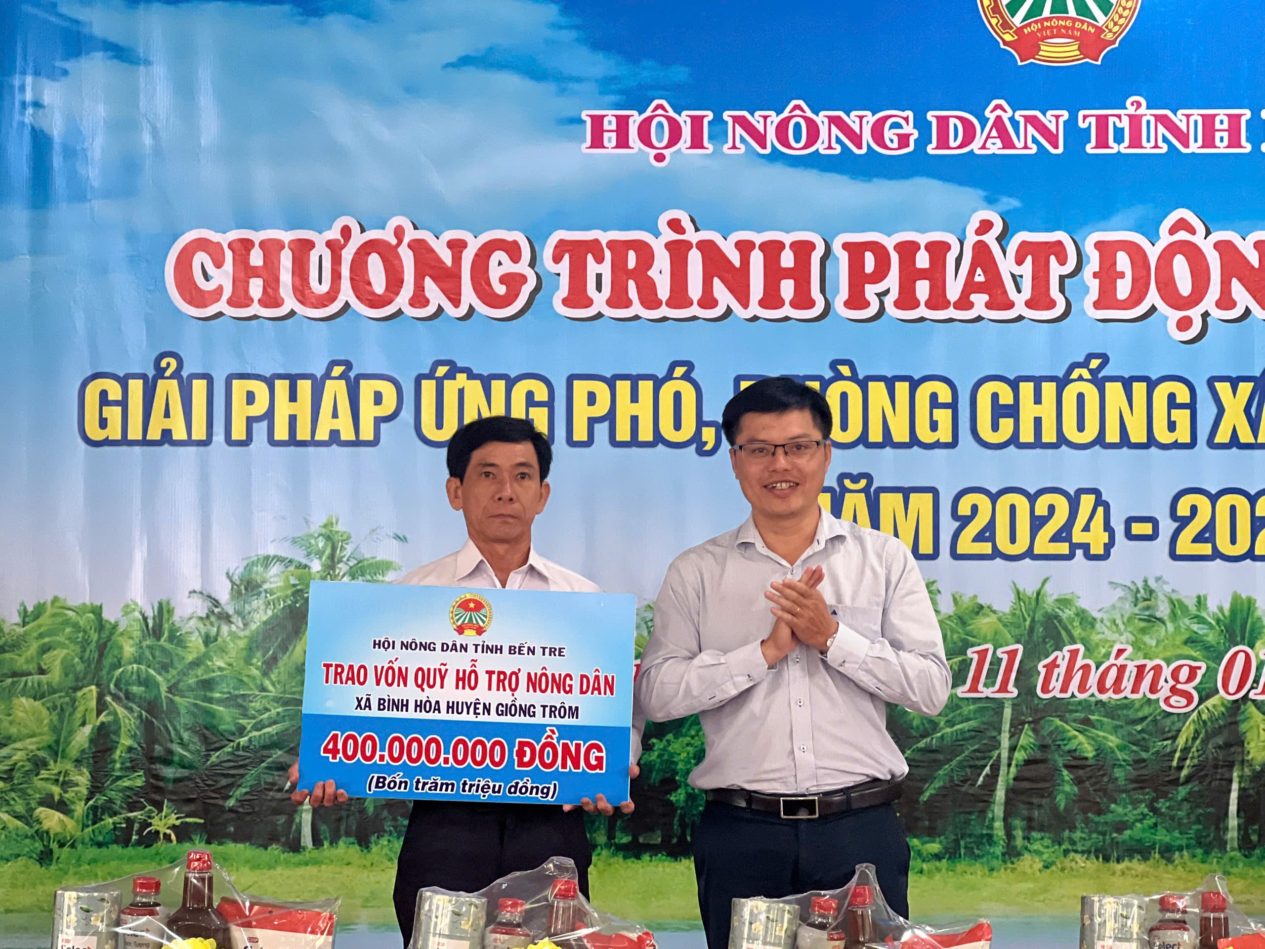 Hội Nông dân tỉnh Bến Tre phát động và tập huấn giải pháp ứng phó, phòng chống xâm nhập mặn mùa khô 2024 – 2025 - Ảnh 2.