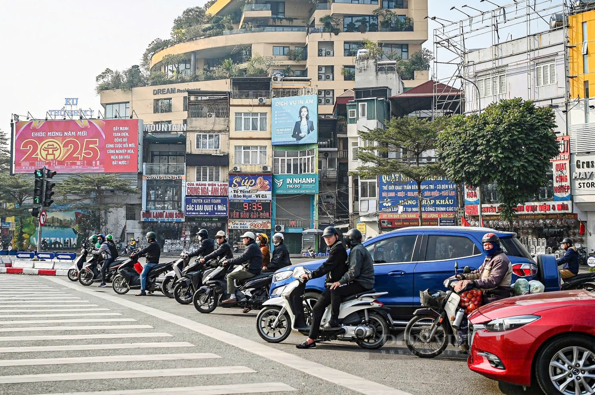 Chuyên gia: Ý thức tham gia giao thông của người dân cải thiện rõ rệt sau khi Nghị định 168 đi vào thực tế - Ảnh 2.