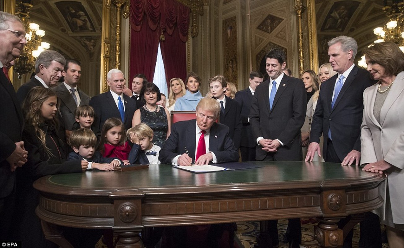 Toàn cảnh lễ nhậm chức của Tổng thống Mỹ Donald Trump gây chú ý cả thế giới  - Ảnh 16.