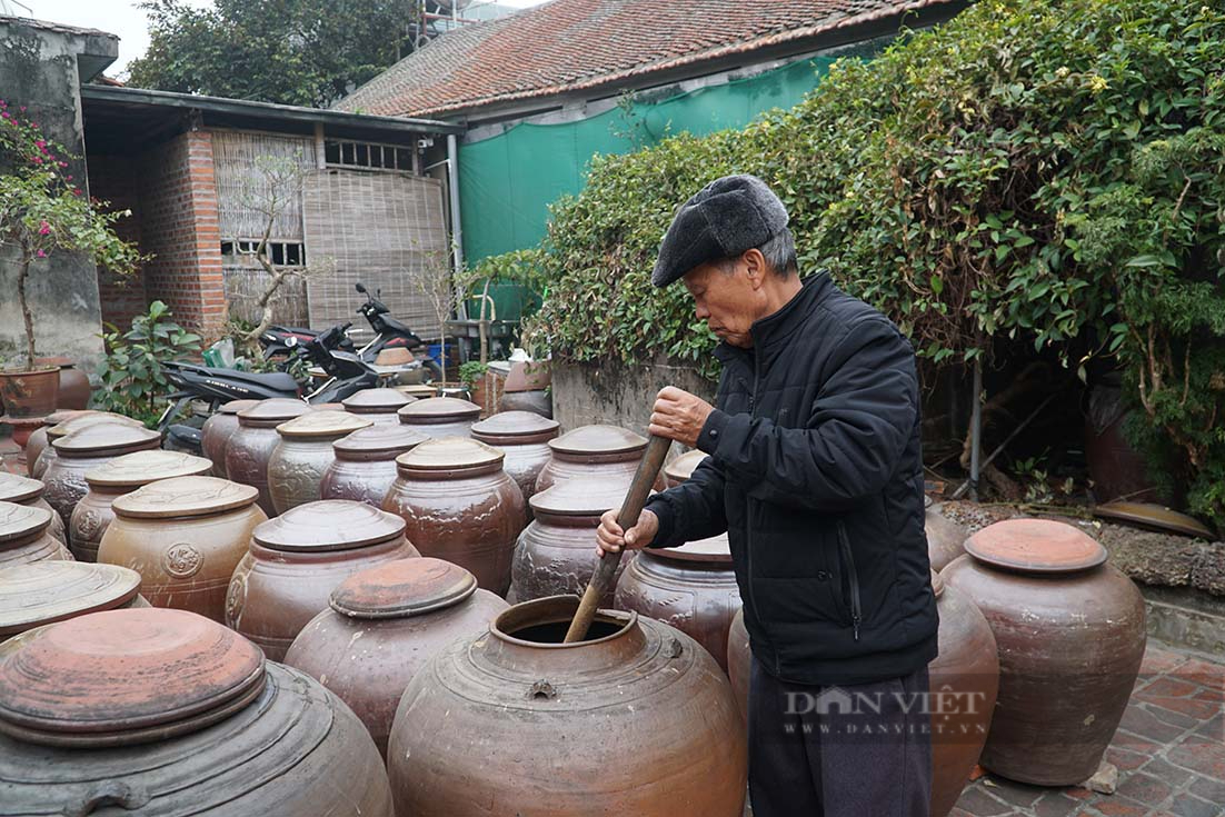 Ngoại thành Hà Nội có món đặc sản trăm năm tuổi khiến giới trẻ háo hức vừa mua vừa check-in - Ảnh 3.