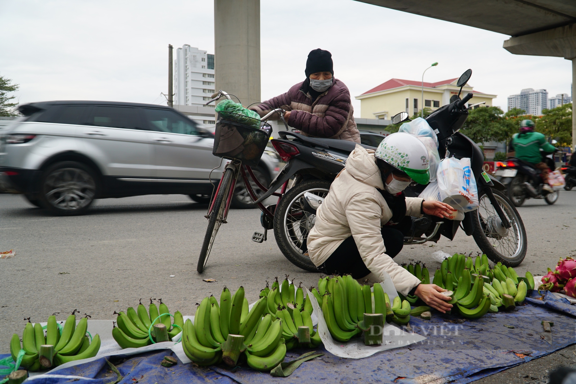 Giá chuối xanh tăng cao, vì sao tiểu thương vẫn tự tin 