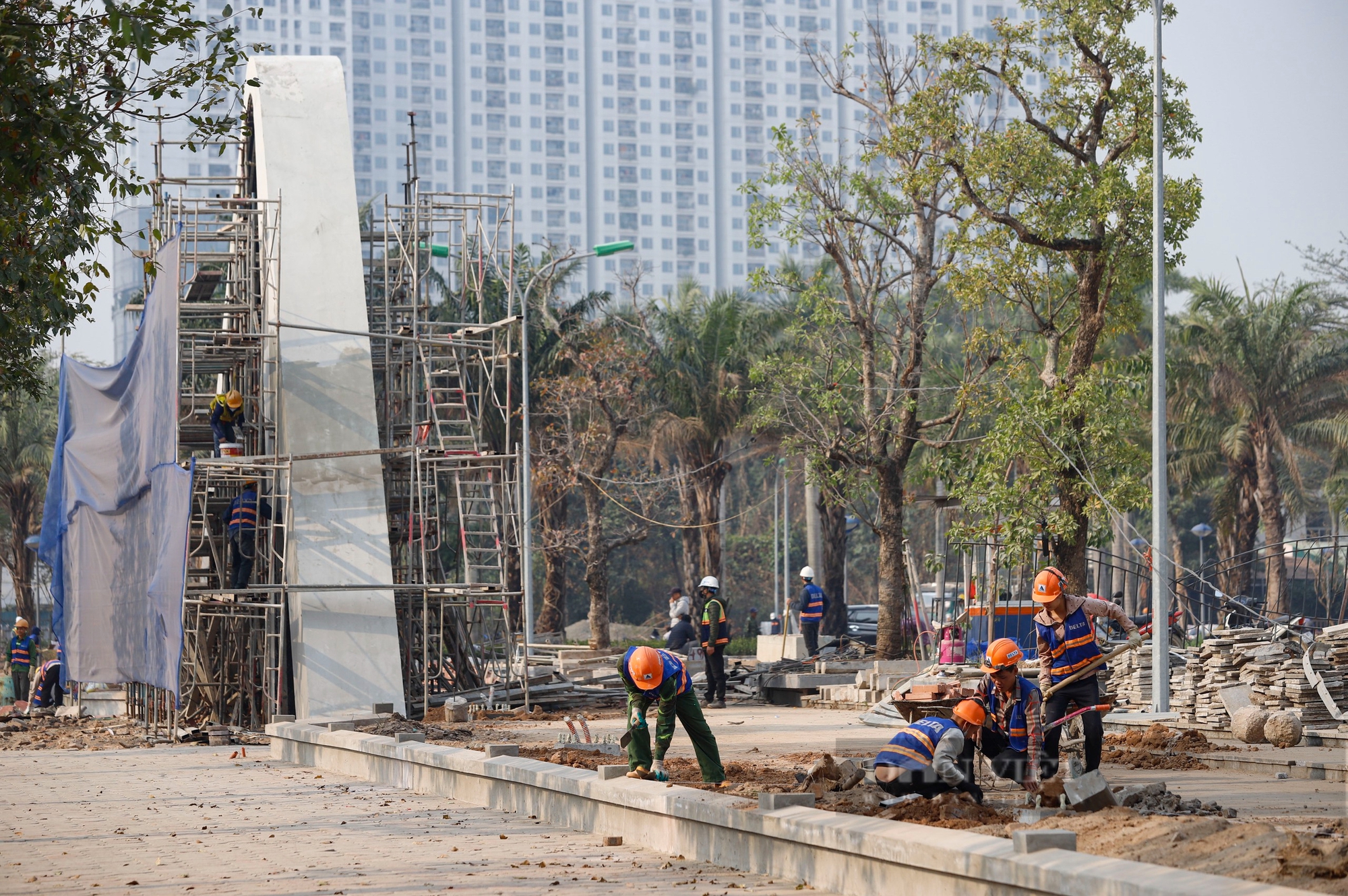 Sau "tối hậu thư" của Chủ tịch UBND thành phố Hà Nội, công viên nghìn tỷ được thi công thần tốc- Ảnh 3.