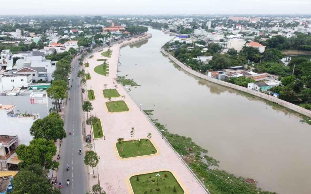 Cho gà thả vườn cho ăn dược liệu, con nào cũng khỏe, HTX Tuyên Quang bán 5 tấn gà lông/tháng - Ảnh 3.