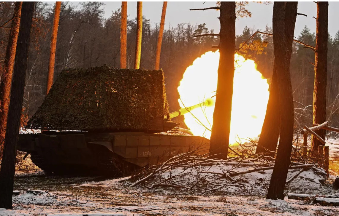 Nga giành quyền kiểm soát Kurakhovo, khu dân cư lớn nhất nam Donbass - Ảnh 1.