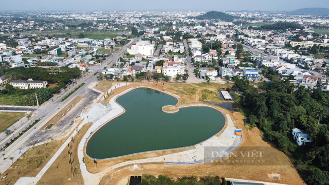 Huyện phía Nam TP.Quảng Ngãi “chạy nước rút” đưa Quảng trường, hồ điều hoà trăm tỷ hoạt động dịp tết- Ảnh 5.