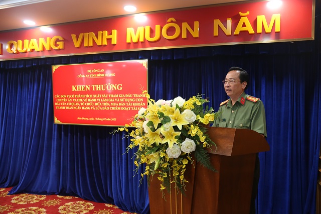 Bình Dương: Xóa đường dây lừa đảo công nghệ cao, chiếm đoạt hơn 100 tỷ của hàng trăm người- Ảnh 1.