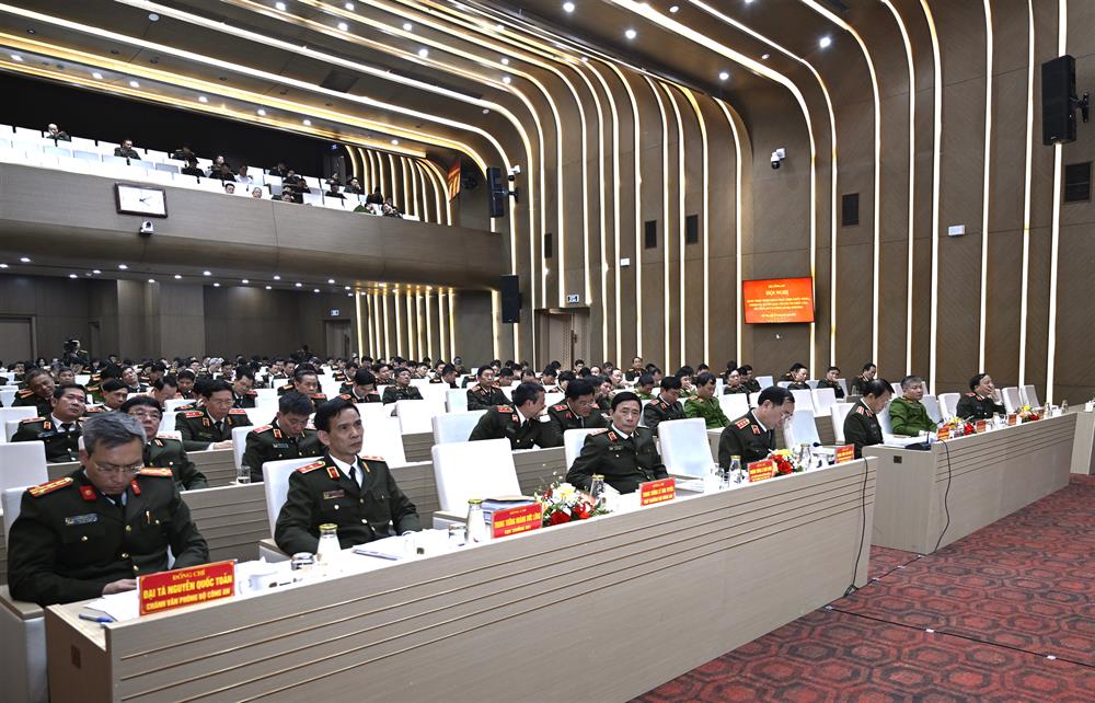 Triển khai sắp xếp tinh gọn bộ máy công an địa phương, không tổ chức công an cấp huyện - Ảnh 2.