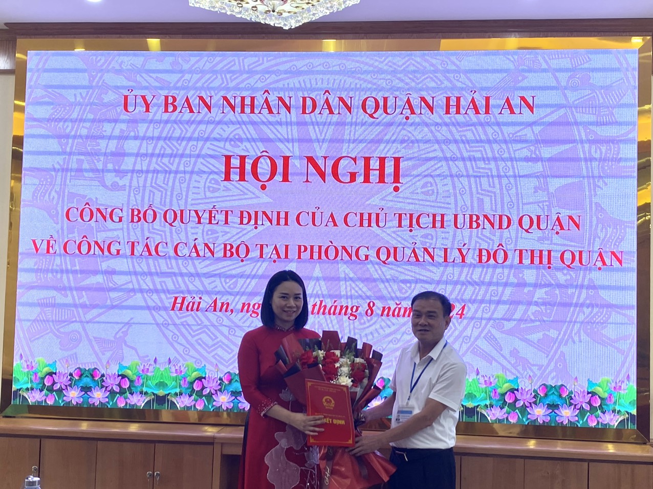 Hai phó chủ tịch quận Hải An, Hải Phòng xin về hưu trước tuổi- Ảnh 1.