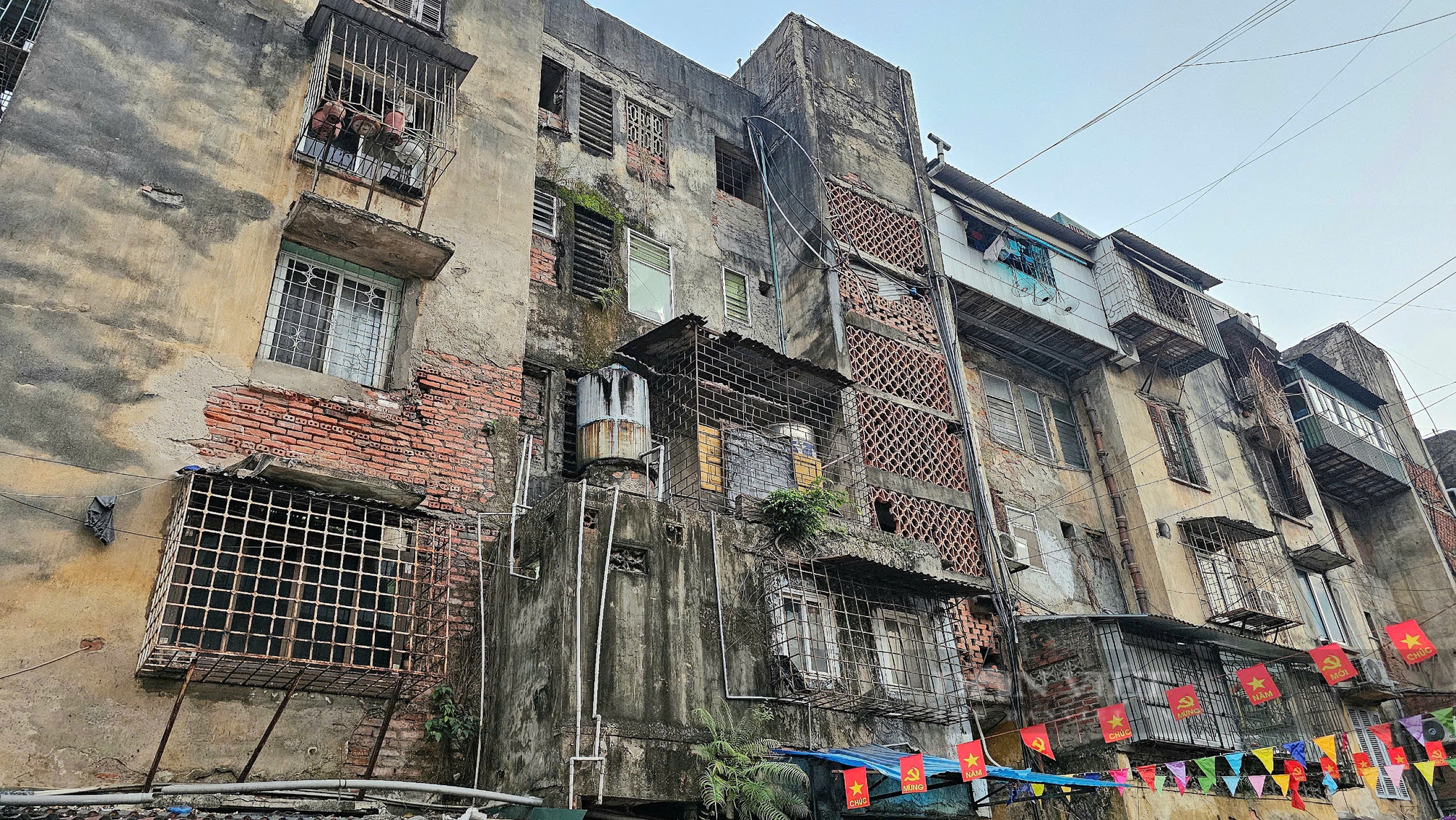 Những chung cư cũ nào tại đô thị bên bờ di sản vịnh Hạ Long sẽ được xây dựng lại?- Ảnh 3.
