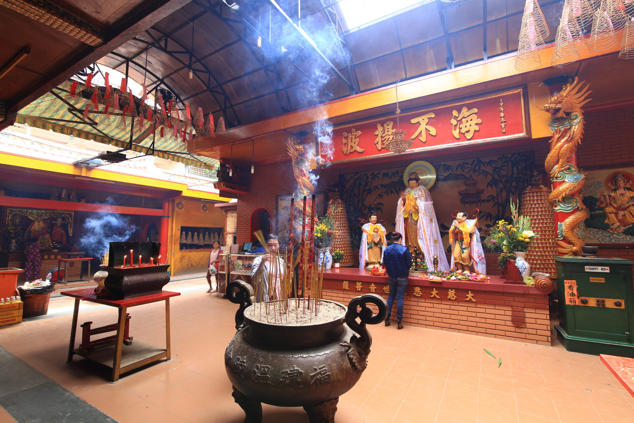Những Hội quán trăm tuổi của người Hoa tại Chợ Lớn - Ảnh 4.