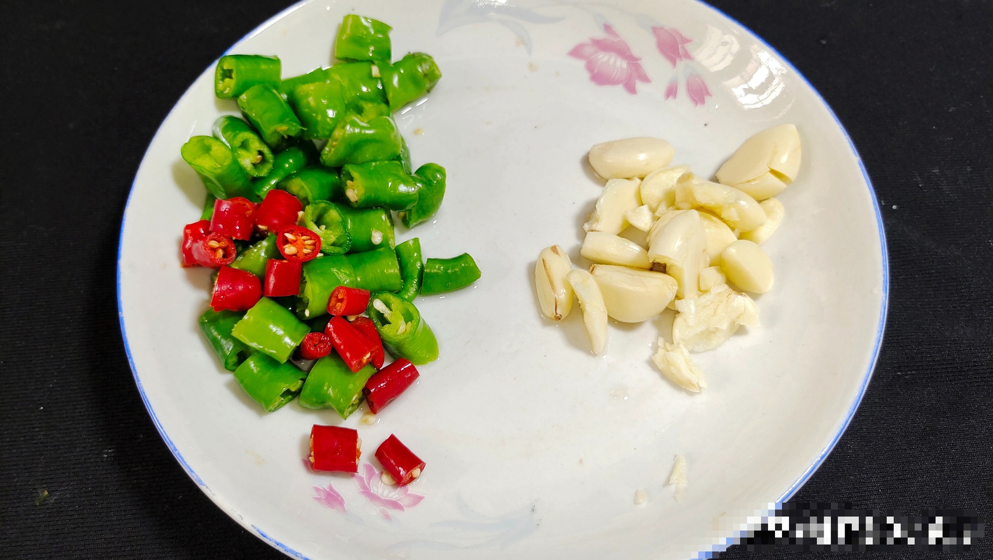 Loại rau có kali gấp 8 lần chuối, protein gấp 10 lần sữa, tươi, mềm, xào ức gà thơm ngon cực phẩm - Ảnh 8.