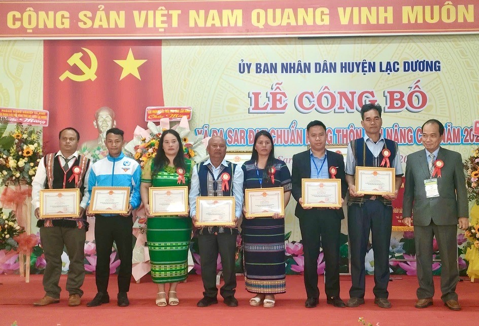 Một xã ở Lâm Đồng tỷ lệ dân tộc thiểu số hơn 80% nay đã đạt chuẩn nông thôn mới nâng cao.- Ảnh 3.