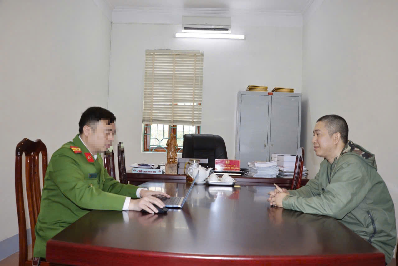 Tố cáo thẩm phán tòa án sai sự thật, một đối tượng bị khởi tố - Ảnh 1.