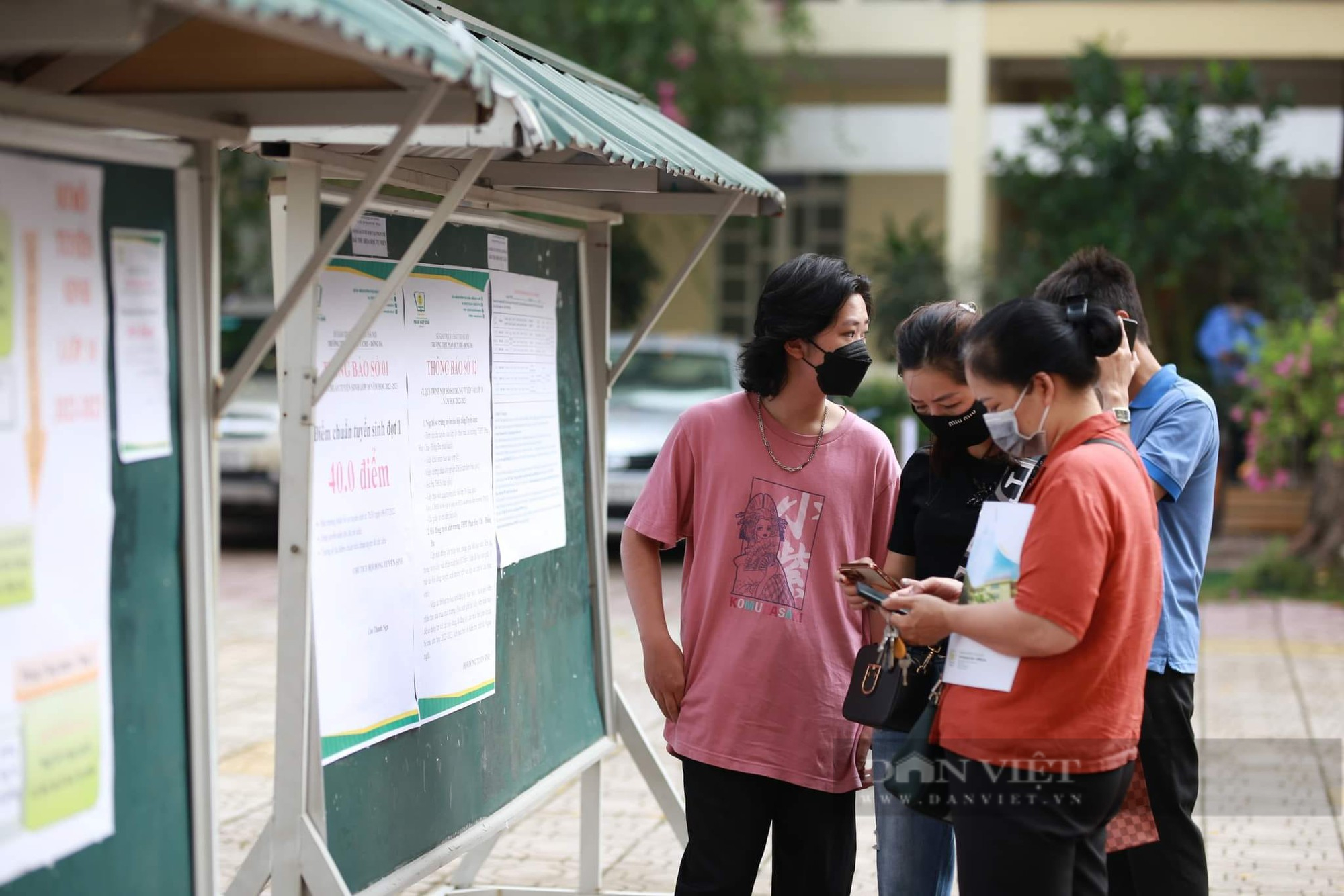 Hà Nội công bố môn thi thứ 3 vào lớp 10 năm 2025: Bài trắc nghiệm trong thời gian 60 phút- Ảnh 1.