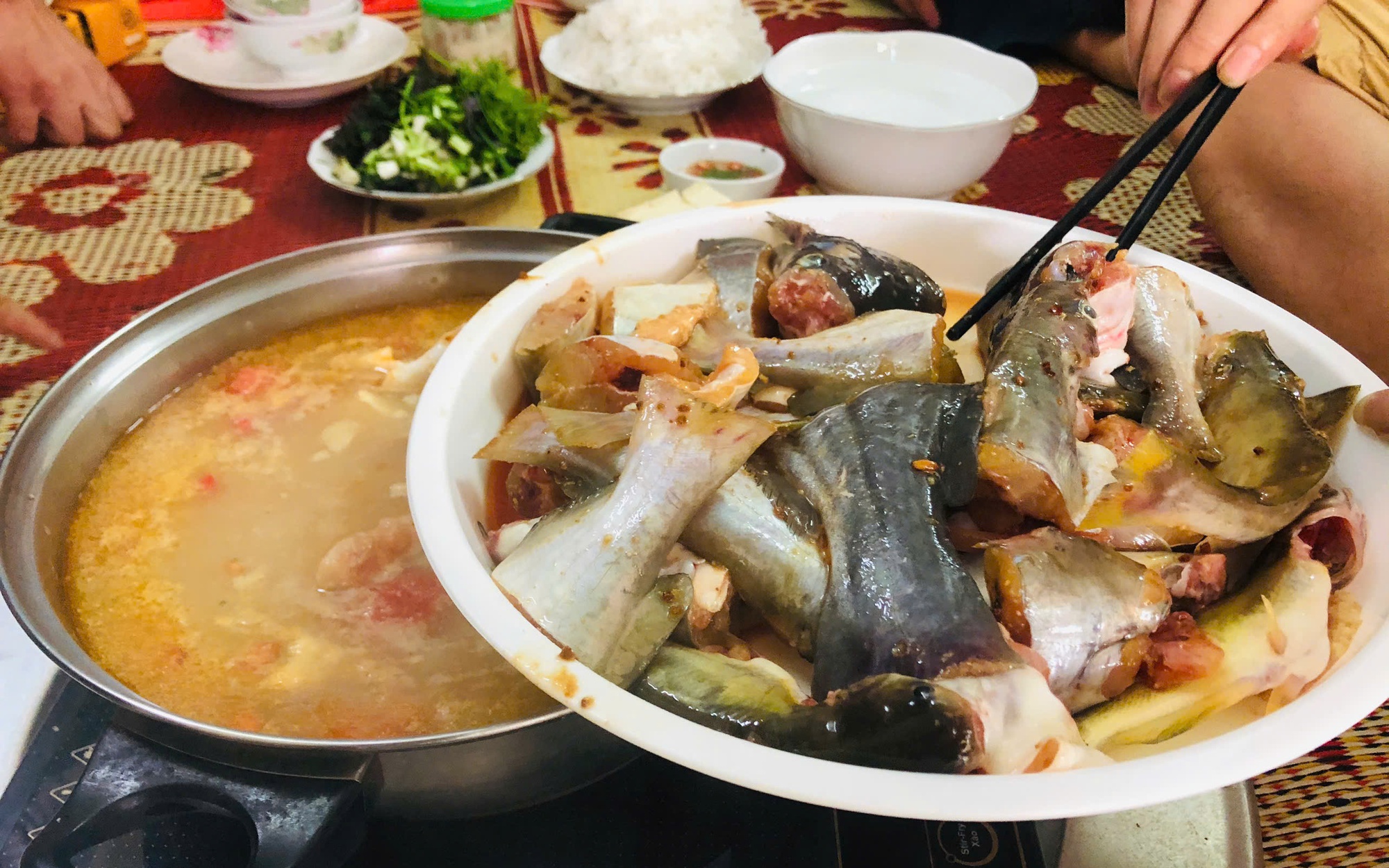 HOT: Không khí lạnh mạnh dồn dập, trời lạnh tê tái, nhiệt độ giảm sâu: Miền Bắc bao giờ mới hết rét? - Ảnh 5.