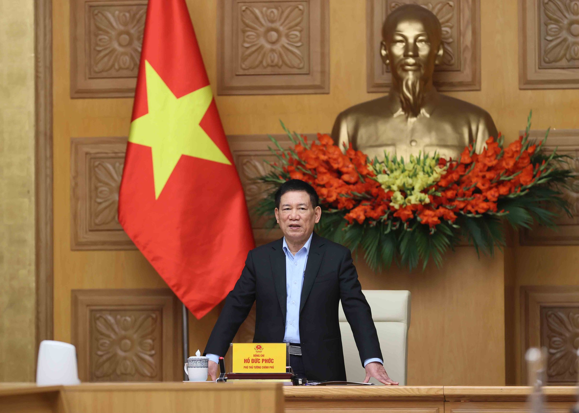Phó Thử tướng Hồ Đức Phớc giao nhiệm vụ kiểm soát CPI khoảng 4,15% - Ảnh 1.