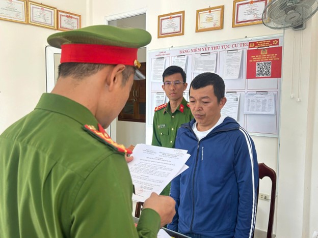 Cơ sở pháp lý vụ nhân viên nhà hàng dùng cồn y tế pha chế rượu khiến 2 người nước ngoài tử vong- Ảnh 1.