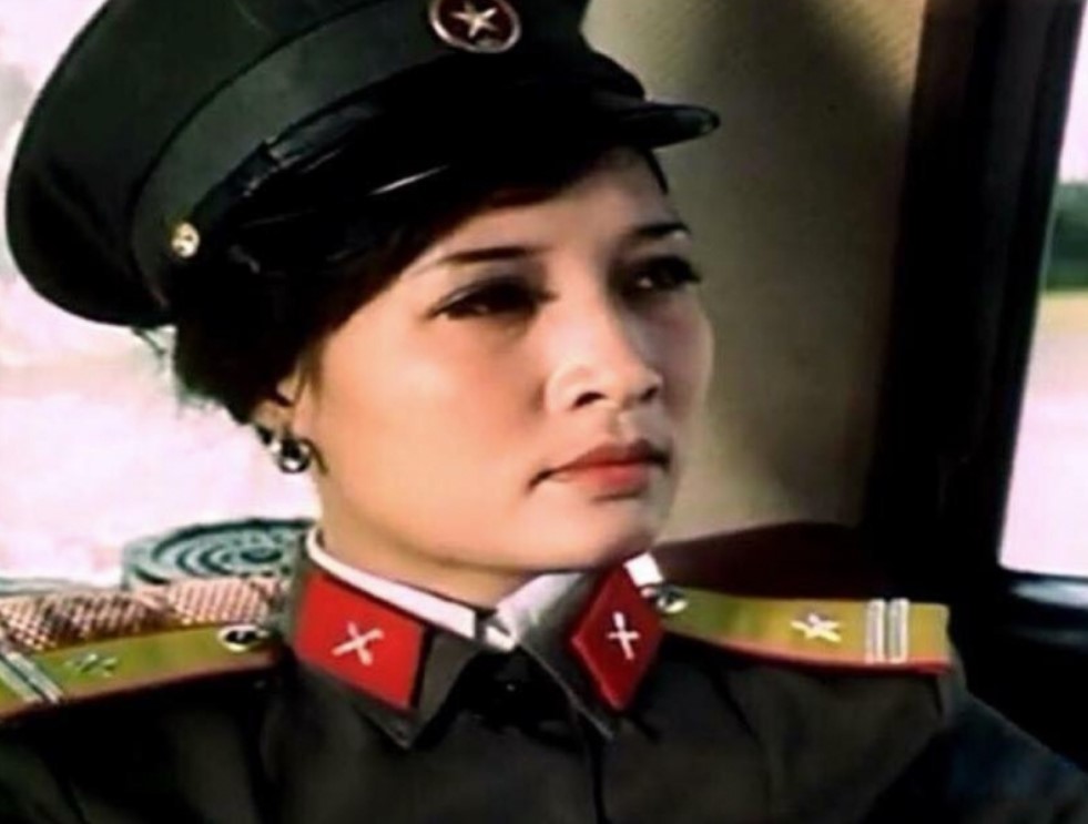 Nghệ sĩ Ưu tú là giai nhân Việt một thời, sống lặng lẽ ở tuổi U70 - Ảnh 1.