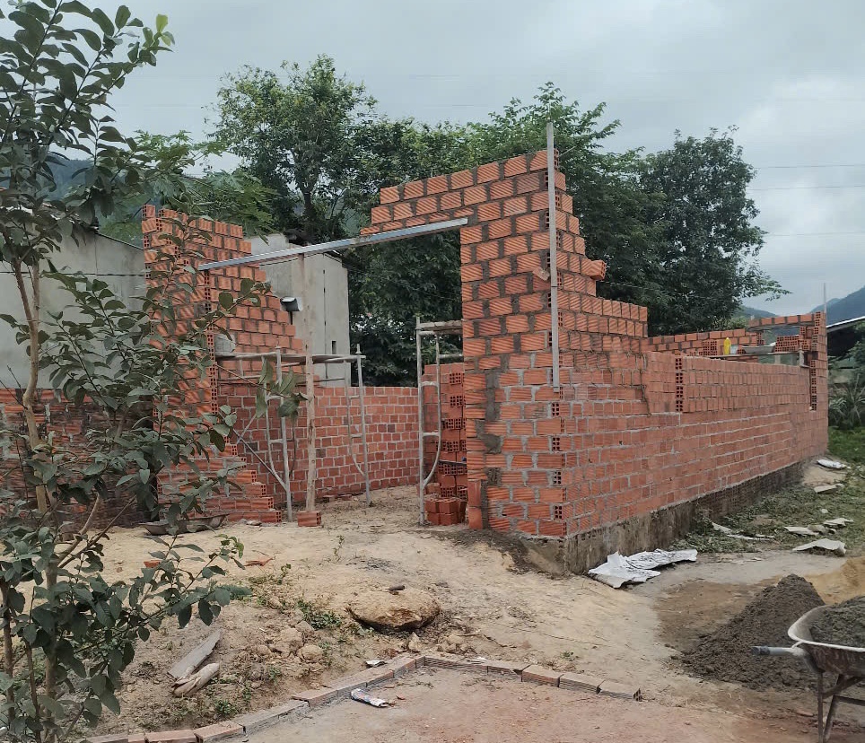 Nghe tin Khu công nghiệp Nhơn Hoà ở Bình Định sắp mở rộng, dân đổ xô xây dựng… chờ đền bù- Ảnh 4. Nghe tin Khu công nghiệp Nhơn Hoà ở Bình Định sắp mở rộng, dân đổ xô xây dựng… chờ đền bù- Ảnh 4.