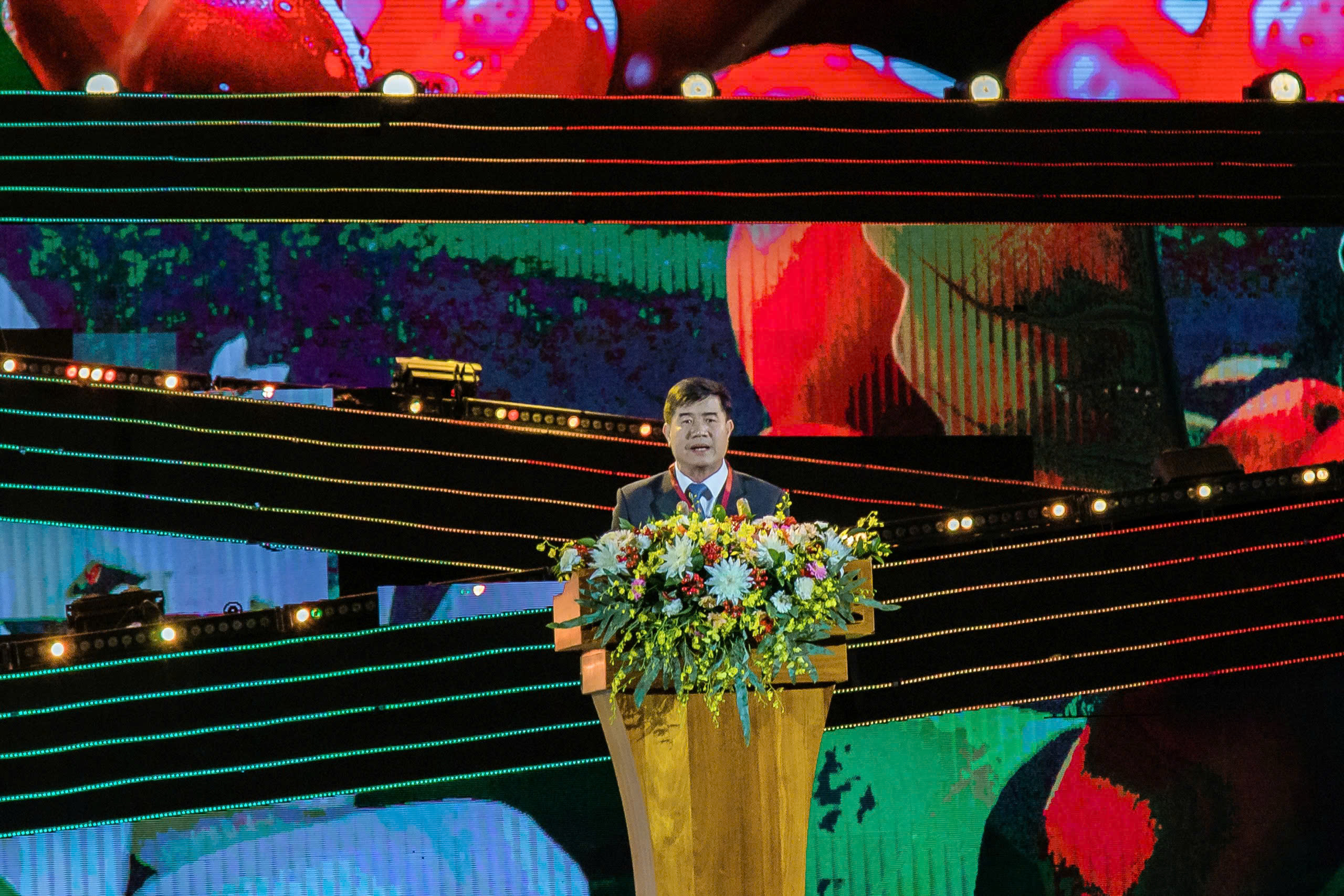 Nông dân "bật mí" bí quyết canh tác cà phê thông minh tại chung kết "Nhà nông đua tài" - Ảnh 7.