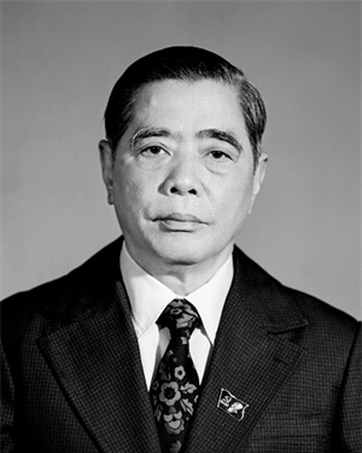 Cố Tổng Bí thư Nguyễn Văn Linh, Thủ tướng Võ Văn Kiệt...nằm trong danh sách 50 cá nhân tiêu biểu TP.HCM - Ảnh 1.