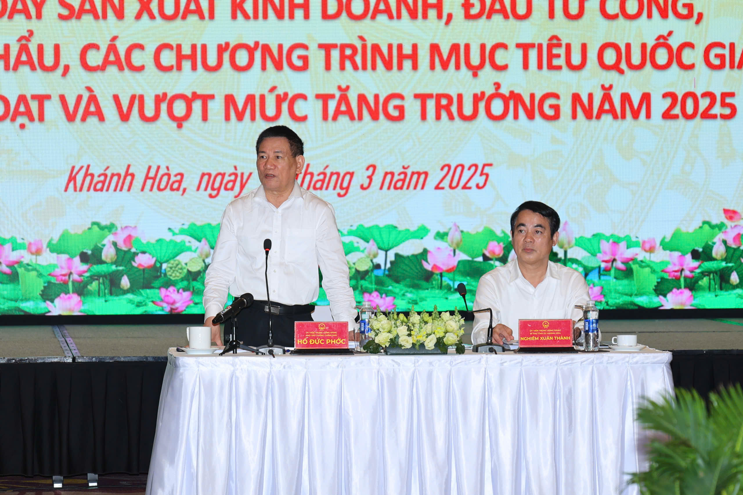 Phó Thủ tướng Chính phủ Hồ Đức Phớc: Tháo gỡ khó khăn cho các dự án Nam trung bộ  - Ảnh 1.