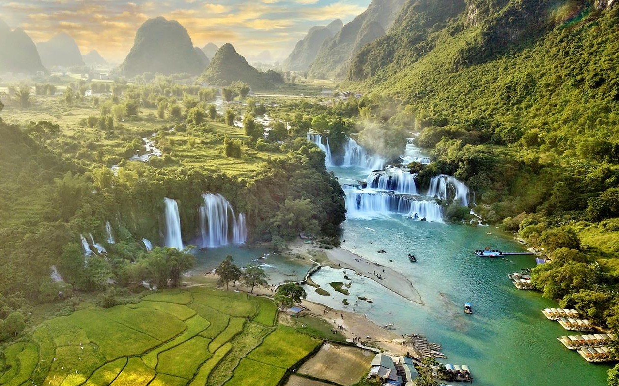 Tỉnh không có rừng, núi, biển nhưng có thương cảng nổi danh một thời, từng sáp nhập chia tách tỉnh? - Ảnh 2.