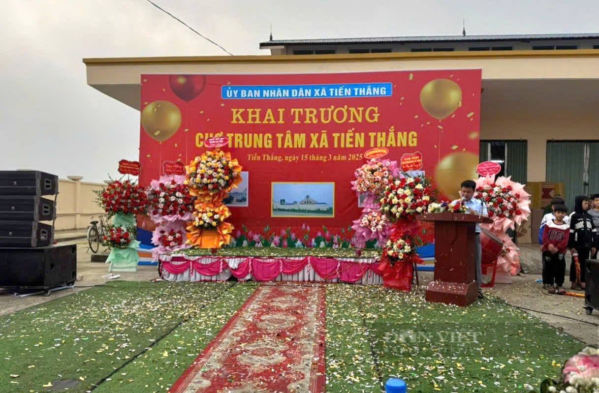 Khai trương chợ trung tâm của một xã ở Ninh Bình sau 9 bỏ hoang- Ảnh 1. Khai trương chợ trung tâm của một xã ở Ninh Bình sau 9 bỏ hoang- Ảnh 1.