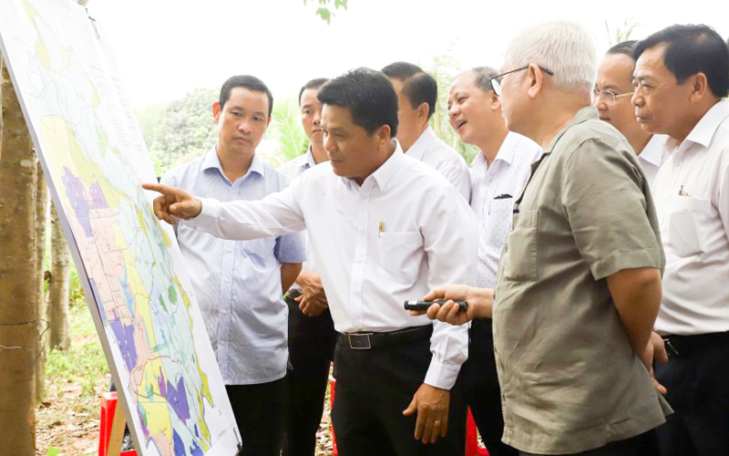 Đường ven sông Bé Bình Dương, kết nối Bình Phước với Đồng Nai - Ảnh 1. Đẩy nhanh tiến độ dự án đường ven sông Bé Bình Dương, kết nối Bình Phước với Đồng Nai - Ảnh 1.