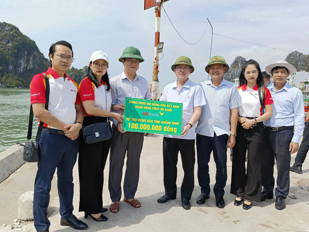 Chủ tịch Hội NDVN Lương Quốc Đoàn: Lắng nghe tâm tư, khát vọng, tôn vinh NDVN xuất sắc, HTX tiêu biểu toàn quốc năm 2024 - Ảnh 19.