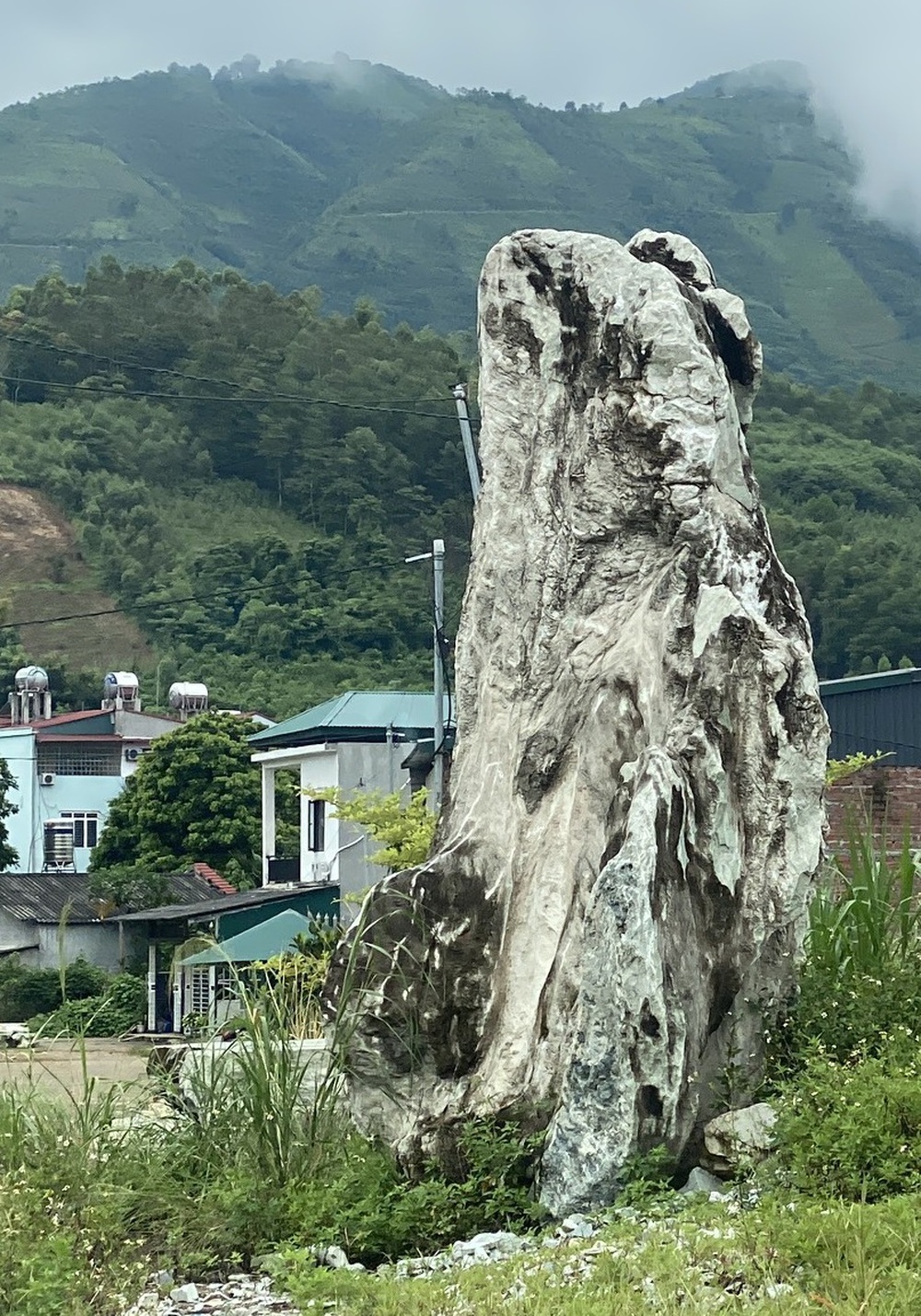 Chiêu thức "rửa nguồn" cho những kho đá mỹ miều ở Suối Giàng (Bài 2) - Ảnh 11.