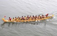Nghìn người nô nức đến xem lễ hội đua thuyền trên sông Nhật Lệ 
