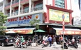 Giữa lúc bánh trung thu đại hạ giá vẫn ế, thương hiệu nổi tiếng nhất Sài Gòn đang bán buôn ra sao?