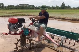 Những phát minh cực kỳ sáng tạo của nông dân Việt Nam - Máy móc nông nghiệp tự chế