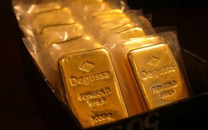 Chuyên gia dự đoán giá vàng tăng 10%, vượt 1.700 USD/oz năm 2020