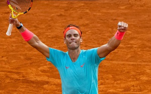 Đè bẹp Djokovic, "Vua đất nện" Nadal đăng quang Roland Garros lần thứ 13